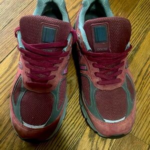 NEW BALANCE Only $70 , that’s Toddler Sneaker Price☺️